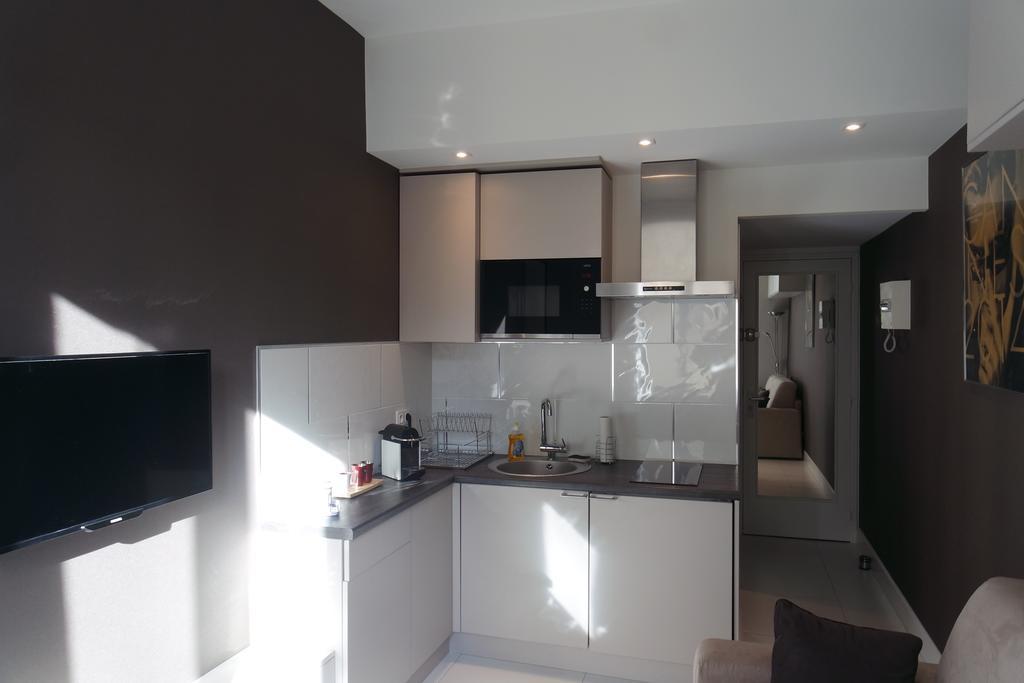 Hotel Carolina Cannes Bagian luar foto